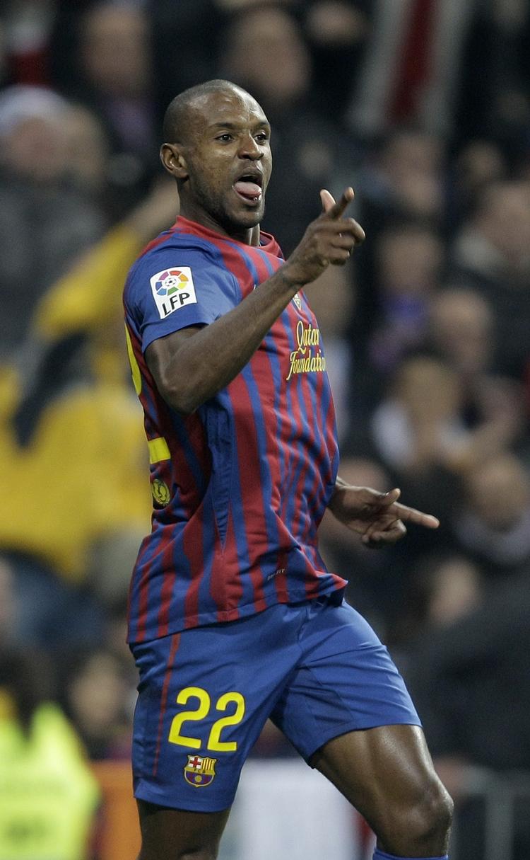 operation. Ikke mange troede på, at Eric Abidal kunne vende tilbage til fodboldbanen efter en kræftsygdom og en leveroperation. Men det mener lægen bag indgrebet godt kan lade sig gøre. 