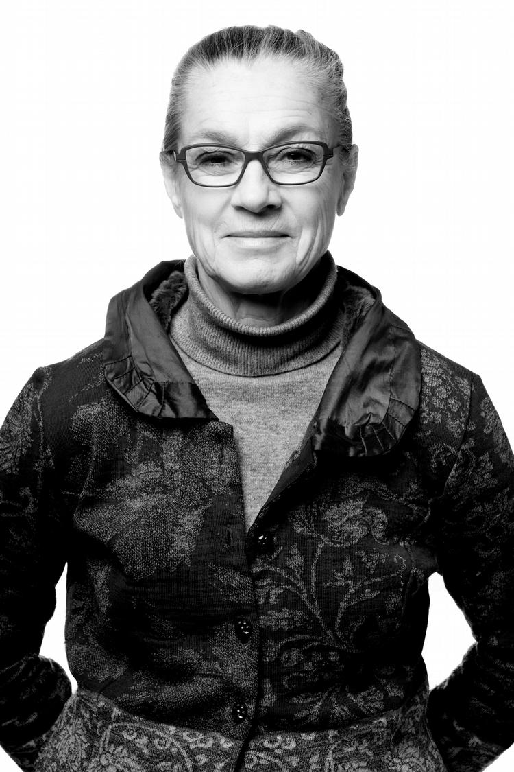 Regeringen må ikke gå i panik, forklarer Ritt Bjerregaard. 