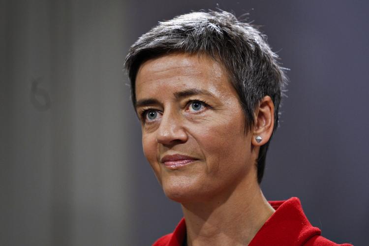 Kritik. Margrethe Vestager har pure afvist beskyldningerne om urent trav i sin måde at informere Folketinget på. 