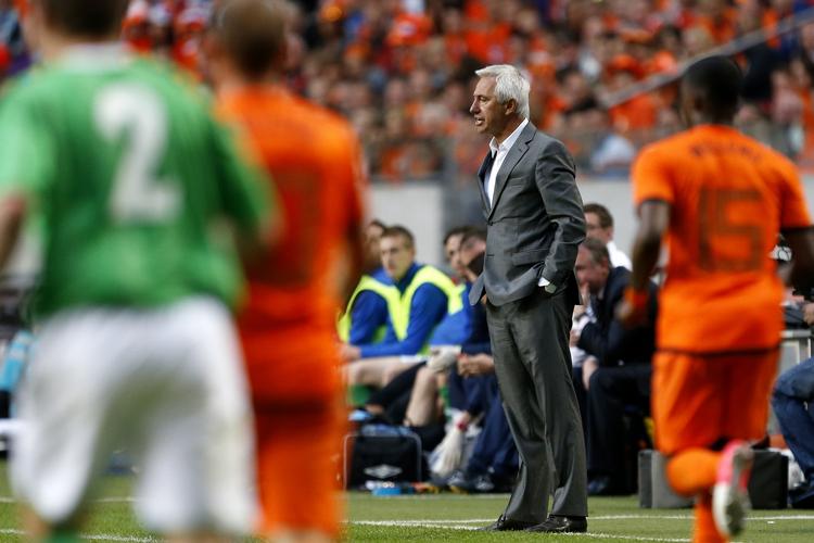 Fokus. Bert van Marwijk sagde efter 6-0-sejren, at det kommende møde med Danmark nok ikke bliver lige så let som kampen mod Nordirland. 