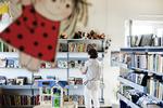 Nemt. Bibliotekerne vil have fat i de folk, som ikke normalt går på biblioteket. 