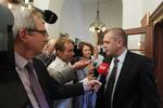 Forventninger. Finansminister Bjarne Corydon (S) forventer, at regeringen og regionerne kan lande en aftale, der styrker sundhedsvæsenet. 