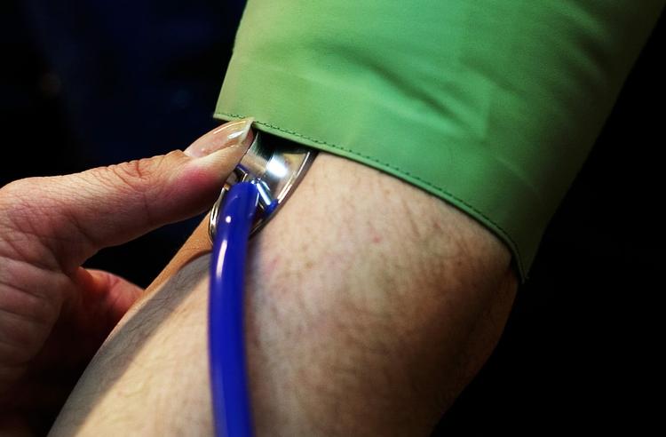 SYGELIGT. Det er især alt for højt blodtryk, som mange lider af. (Arkivfoto) 