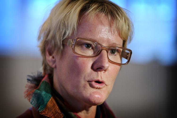 politik. FTF-formand Bente Sorgenfrey mener, at øget arbejdstid er en større knast i trepartsforhandlingerne. 