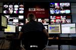 Døgnnyheder. TV 2 News får nu mere konkurrence på nyhedsdækningen, når DR 2 fremover skal levere nyheder 24 timer i døgnet. 