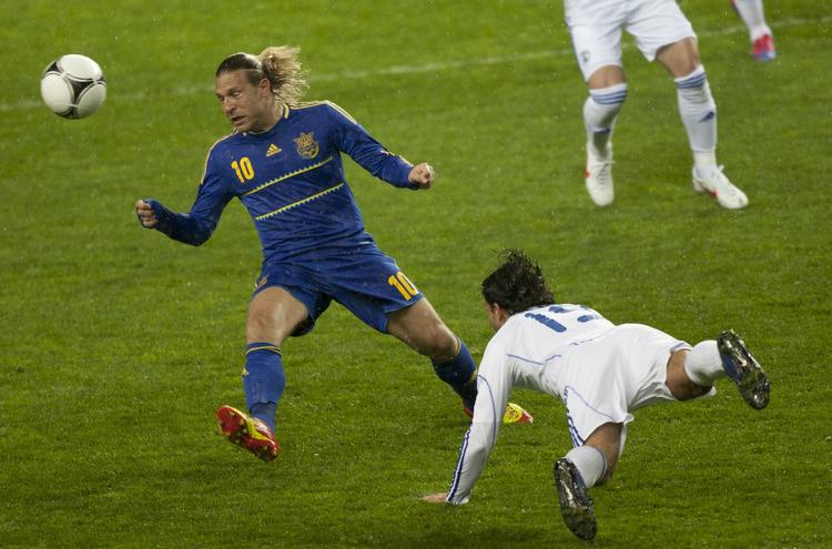 Tvivlsom. Angriberen Andriy Voronin er en af ti spillere, der har hyppige ture til toilettet i øjeblikket. 