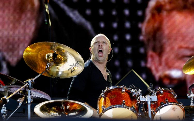 Højenergisk. Lars Ulrich havde tungen dinglende ud af kæften fra første nummer. 