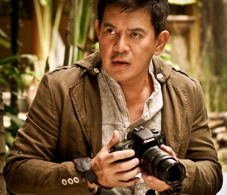 Brillante Mendoza har vundet instruktørprisen på Cannes-festivalen i 2009 og kaster nu lidt stjernestøv over en ny filmbegivenhed i Danmark. 