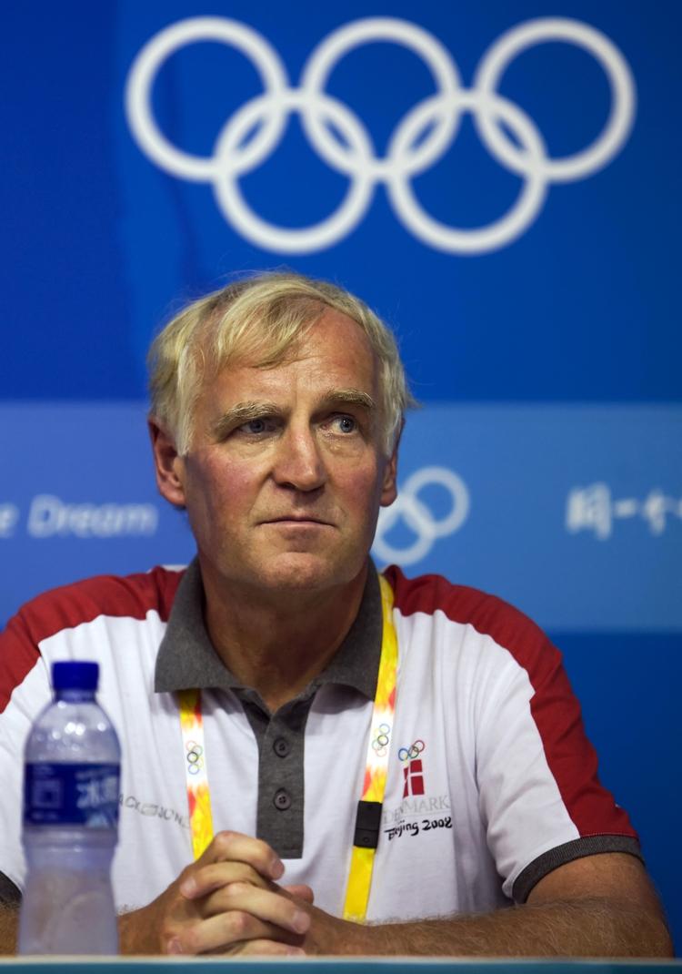 Støtte. Niels Nygaard  og DIF støtter Uffe Elbæks tur til Ukraine. 
