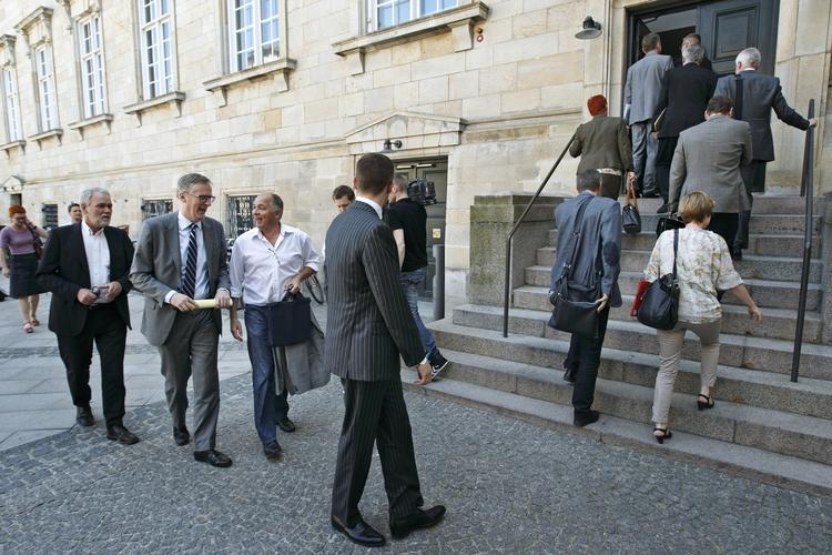 Nedbrud. Professor minder om, at vejen til vellykkede trepartsforhandlinger er brolagt med bøvl. 