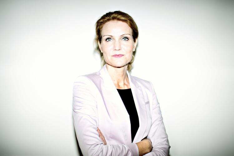 Minus. Helle Thorning-Schmidt havde regnet med, at trepartsforhandlingerne ville give fire milliarder kroner til regeringens 2020-plan. Nu står hun med et hul i regnskabet. 