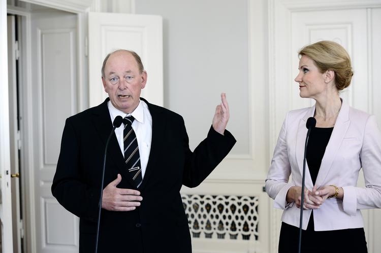 Sammenbrud. 24. maj indbød statsminister Helle Thorning-Schmidt LO-bossen, Harald Børsting, og de andre repræsentanter for arbejdsgivere og -tagere til trepartsforhandlinger. Godt to uger efter, er forhandlingerne brudt sammen. 