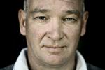 identitetstyveri? John 'Faxe' Jensen skriver hver dag en klumme  i BT under EM i fodbold. Det vil sige, det gør han ikke. Det er bladets journalister, ringer til ham og skriver. 