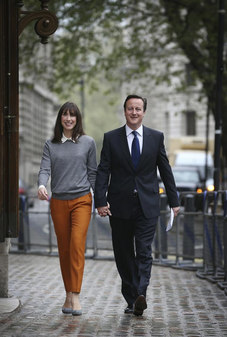 Glemt. David Cameron kørte hjem i en bil sammen med sine livvagter og regnede med, at hans 8-årige datter var i den anden bil med Samantha og de andre børn. 