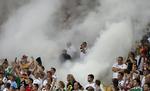 EM-kamp. Der var gang i den på tribunerne, da Tyskland og Portugal mødte hinanden - også lidt mere, end hvad godt var. 
