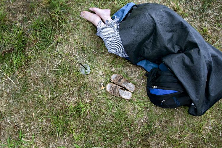 Ly. Der er ikke det store håb for dem, der satser på at finde regulære sovepladser under årets Northside Festival. 