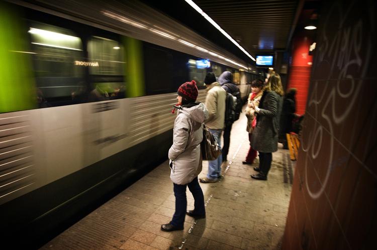 billigere. Trafikaftalen betyder blandt andet, at der afsættes 300 millioner kroner om året til at sænke taksterne i den kollektive trafik uden for myldretiden. 