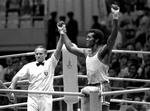 OL-guld. I 1980 blev Teofilo Stevenson den første bokser, der vandt sin tredje olympiske guldmedalje. Senere har også ungareren Laszlo Papp og cubaneren Felix Savon vundet tre OL-finaler. 