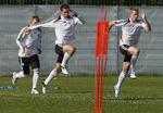 REKORDHOLD. Tyskerne er de yngste, de højeste og de mest scorende. Ikke mindst takket være Miroslav Klose (i midten). 
