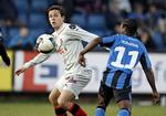 skiftedag. HB Køges Adeola Runsewe (th) fortsætter i Superligaen hos Silkeborg IF. 