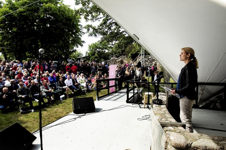 folkemøde. 700 arrangementer, næsten 300 journalister og et ukendt antal lobbyister fylder Bornholm i disse dage. Men er der folkelig opbakning? 