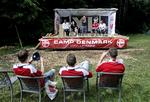 kulturelt. Den danske fanlejr 'Camp Denmark' har ikke så mange finkulturelle tilbud, men fodboldturisterne kommer alligevel afsted til forskellige arrangementer i Ukraine mellem kampene. 