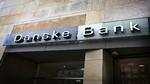 Boliglån. På trods af at Nationalbankens rente er gået ned, er Pers renter blevet sat op i Danske Bank. 