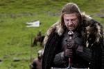 Kontroversiel. I fantasiverdenen bag 'Game of Thrones' er Eddard Stark, spillet af Sean Bean, en af hovedpersonerne. I disse dage spiller George W. Bush imidlertid også en hovedrolle i den prisbelønnede tv-serie. 