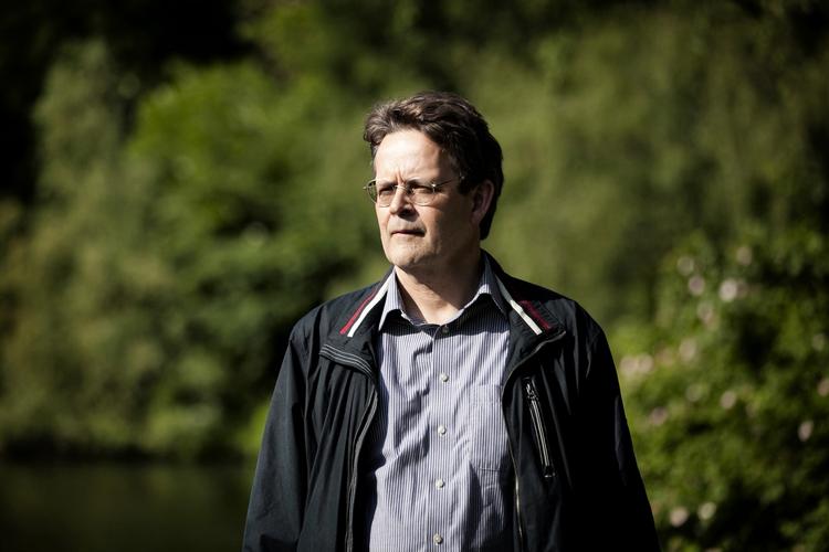 Dobbeltrolle. Det er kritisabelt, at Peter Sandøe, formand for Dyreetisk Råd, har spillet på flere heste i svineindustrien. 
