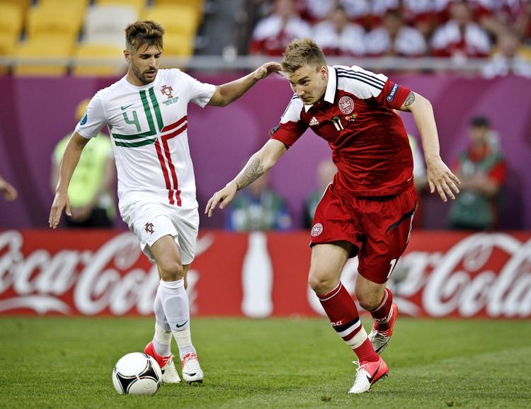 Målmager. Nicklas Bendtner scorede to gange i sin landskamp nummer 50 mod Portugal. Yderligere to scoringer i  aften mod Tyskland vil sende Danmark et godt stykke mod kvartfinalen. 