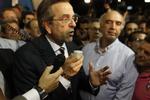 Sejrherre. De konservatives Antonis Samaras ser ud til at kunne danne regering efter det græske oarlamentsvalg. 