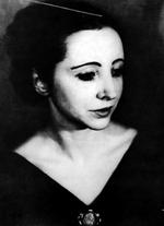 Erotisk. Udover sine dagbøger er Anaïs Nin særligt kendt for sine erotiske noveller 'Venusdeltaet' og 'De små fugle'. Nin døde i 1977 i Californien. 