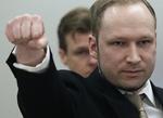 hilsen. Ved nogle af de første retsdage trådte Breivik ind i retslokalet med en sårlig hilsen, der blev udlagt som en højreekstremistisk hilsen. 