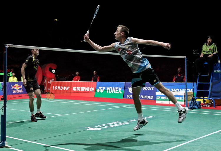 stormøde. Peter Gade (th) møder Kinas Lin Dan i et af de 16 opgør, danskeren har tabt til verdens bedste. 