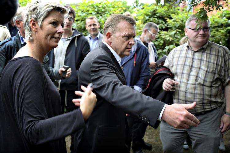 Omvej. »Nu rejser jeg til Rio«, sagde Lars Løkke Rasmussen i søndags, da han var på vej til lufthavnen. 