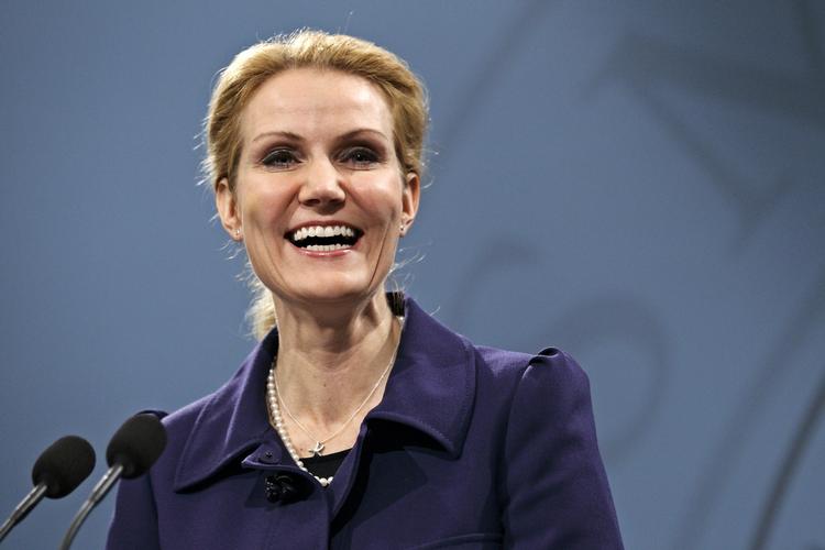 Ansvarlighed. Et panel af økonomer giver statsmininster Helle Thorning-Schmidts regering pæne karakterer for sin økonomiske politik. 