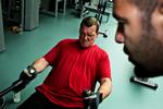 STYRKE. I fitnesscentret opbygger de tidligere hjemløse mænd både deres krop og troen på en mindre rodløs tilværelse. 