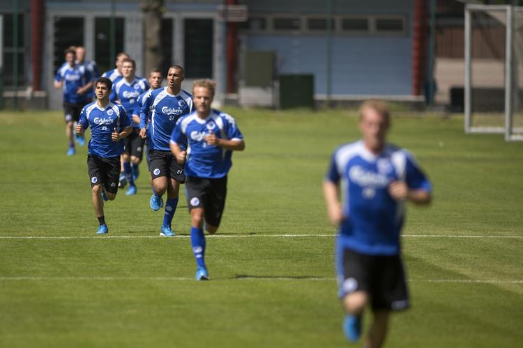 OPSTART. FCK-spillerne kæmper hårdt for at komme i form efter sommerferien. 