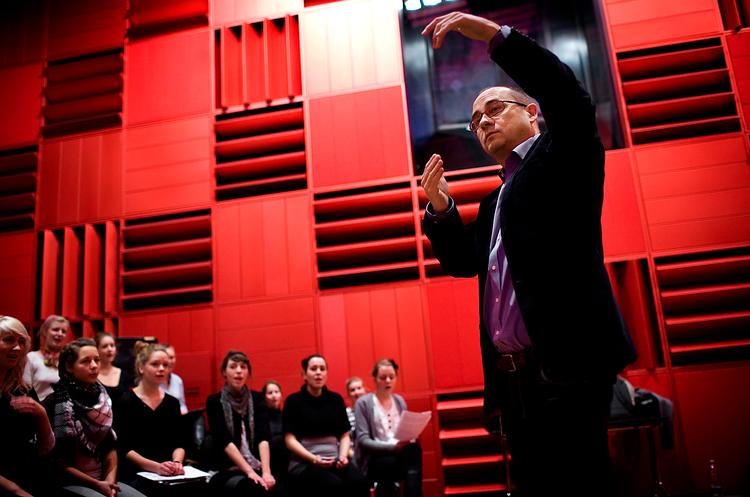 Opera. Direktør og dirigent Michael Bojesen guider til CPH Opera Festival 