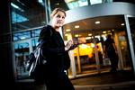 Glem det. Johanne Schmidt-Nielsen rasede i aftes, efter at regeringen havde indgået skatteaftale med Venstre og de konservative. Nu må regeringen søge støtte til næste års finanslov hos de borgerlige, siger hun. 