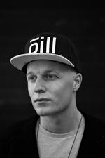 TO. Xander Linnet lover, at hans 2. album er fyldt med gennemført popmusik 
