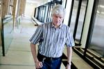 Oplevelsesfabrik. Direktøren for Tøjhusmuseet, Ole Luis Frantzen, har  hele foråret været hvirvlet ind i en  centrifuge af ballade, der endte med, at han er trådt tilbage. 