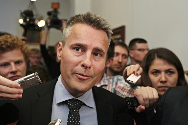 Proces. Henrik Sass Larsen vil nu søge aktindsigt i sin egen PET-sag igen. 