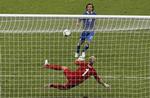 Ydmygelse. Andrea Pirlo fik udlignet til 2-2 - og så var presset på englænderne. 