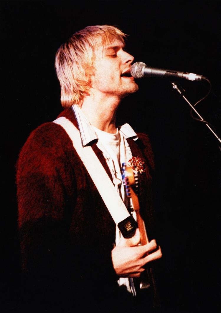 Husker du? Billedet er fra Nirvanas legendariske koncert under Danmarks triumf i EM-finalen i 1992. Nu kan man gå på opdagelse i Roskilde-arkiverne med WiMP. 