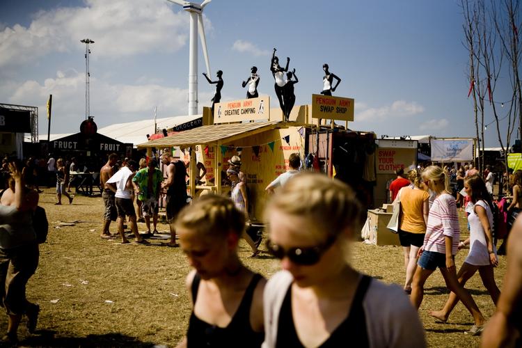 Fest. Stengade rykker i år ind på Roskilde Festival med en bar med 115 frivillige. Arkiv: 