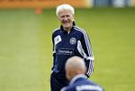 OMBEJLET. Morten Olsen har et godt navn i hollandsk fodbold. 