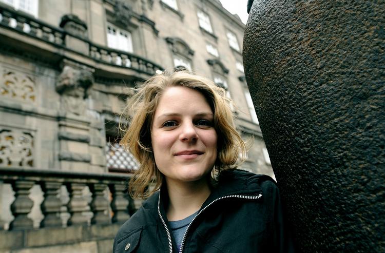 ATS. Enhedslisten tilbyder sig nu som Socialdemokratiets støttepædagog. 