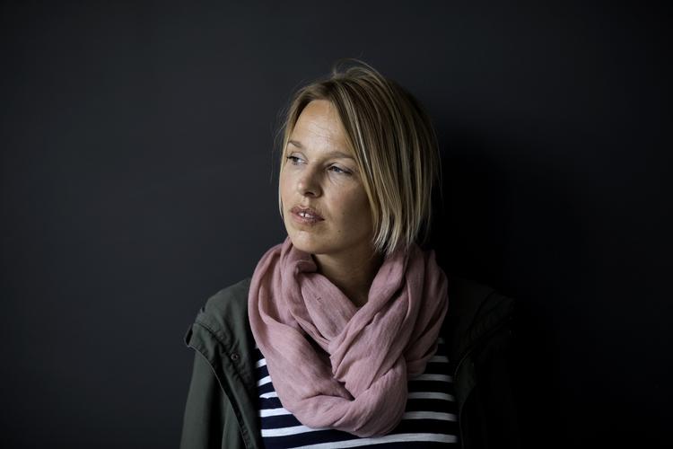 Student '97. Tine Just gjorde som mange andre i slutningen af 90'erne: hun tog sig et par sabbatår, inden hun begyndte at studere. 