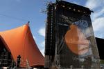 kulturmagt. Festivalens ikoniske Orange Scene er et kulturelt fyrtårn i Roskildeby. Men ikke alle i byen er glade for festivalens indflydelse. 